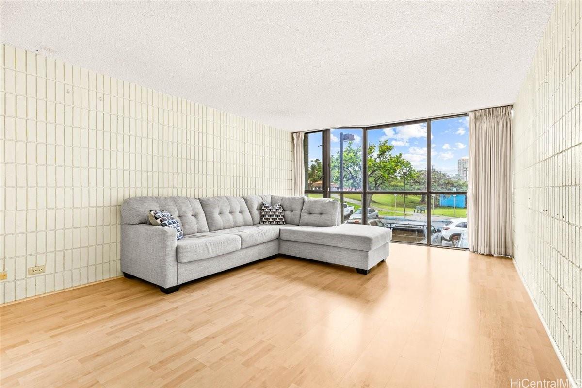 Crystal Park condo # 202, Honolulu, Hawaii - photo 4 of 25