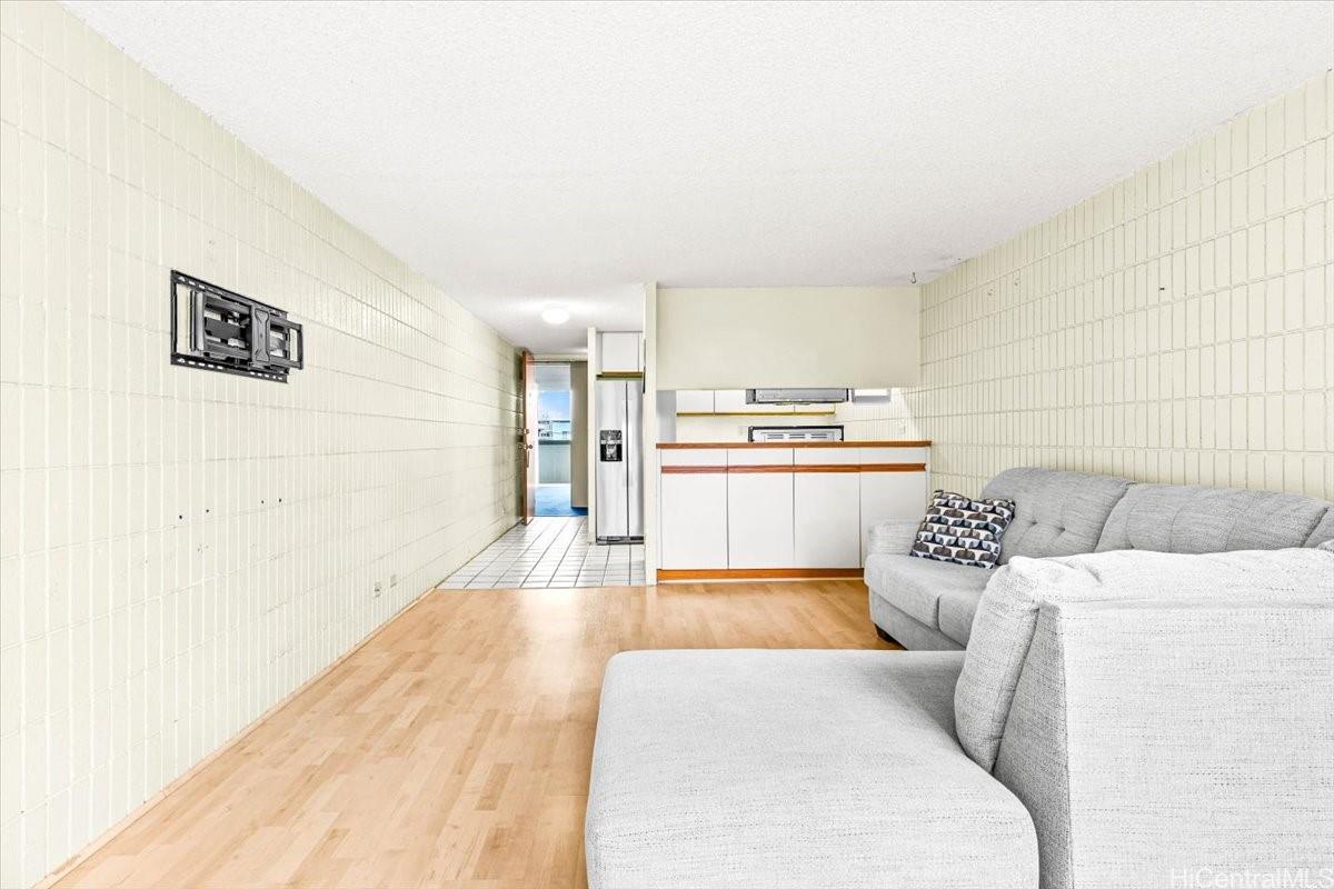 Crystal Park condo # 202, Honolulu, Hawaii - photo 6 of 25