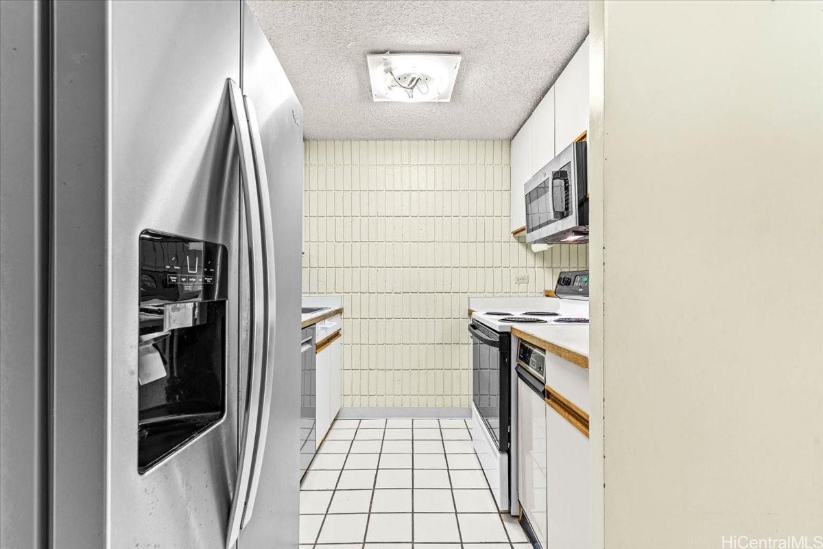 Crystal Park condo # 202, Honolulu, Hawaii - photo 8 of 25