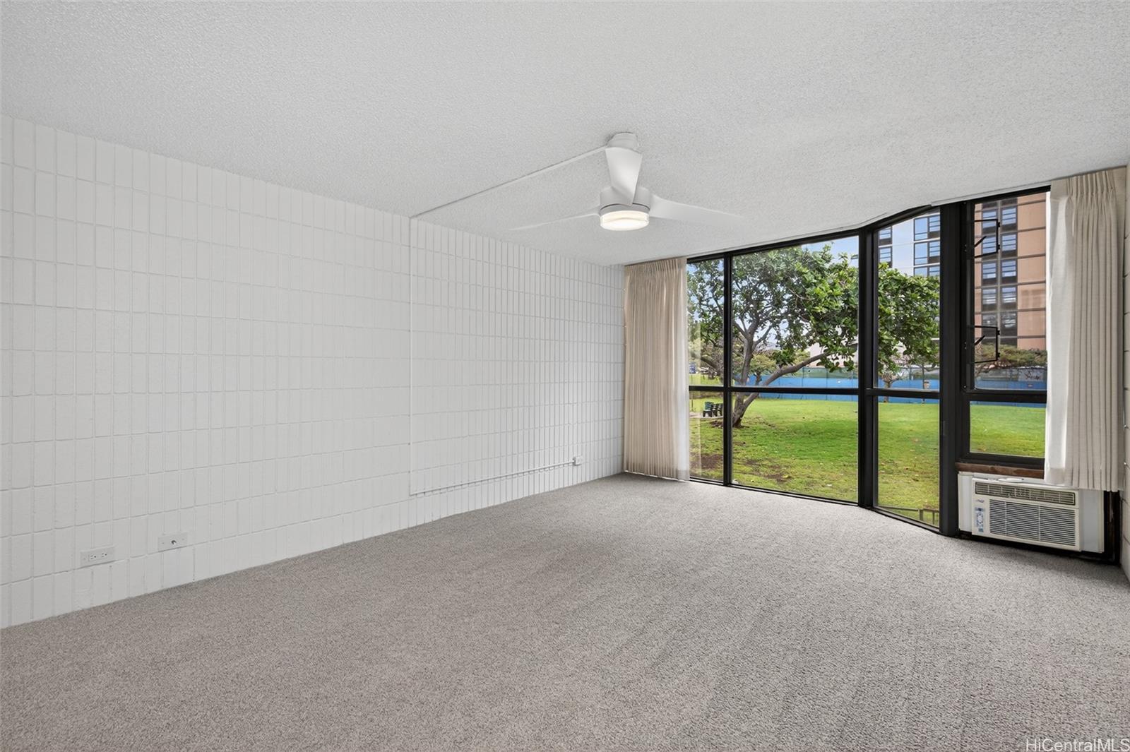 Crystal Park condo # 207, Honolulu, Hawaii - photo 2 of 19