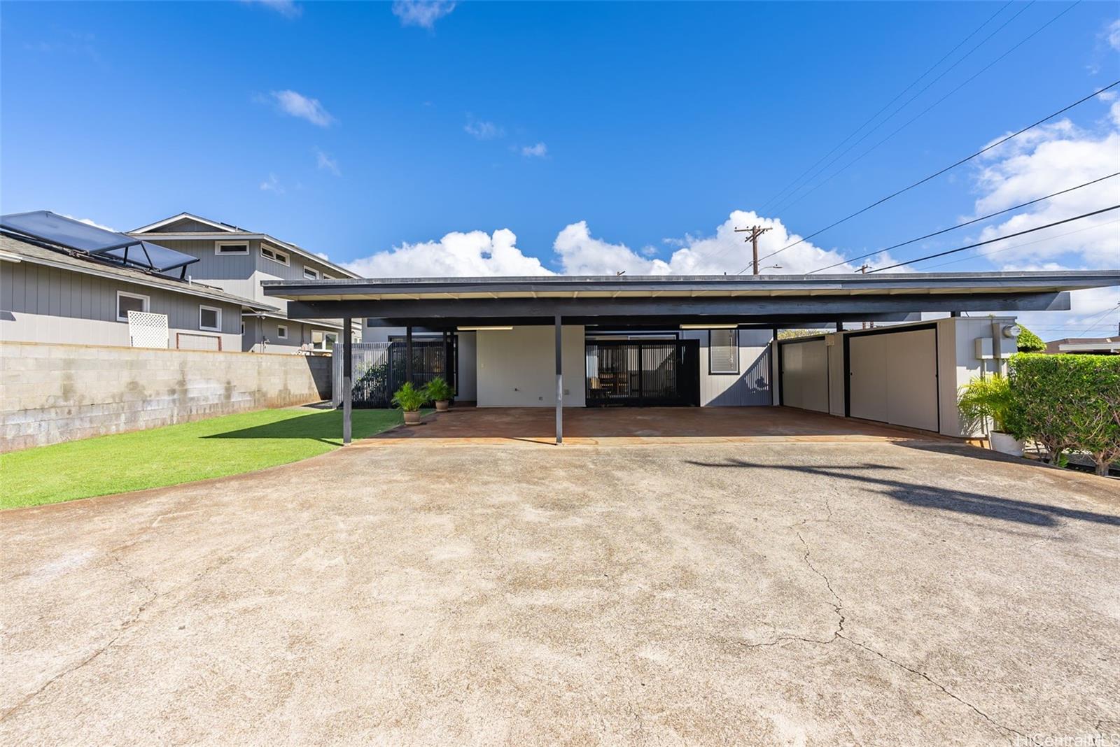 856  18th Ave Kaimuki, Diamond Head home - photo 22 of 25