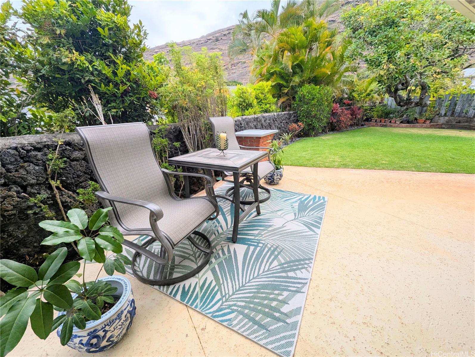 856  Kii Street Hahaione-lower, Hawaii Kai home - photo 19 of 25