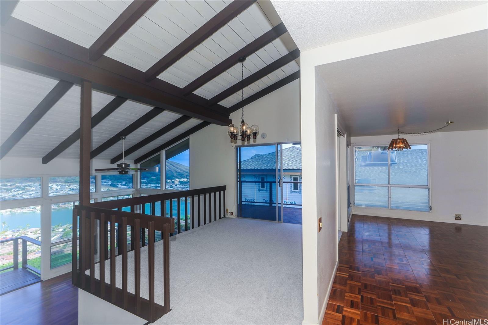 859  Kaluanui Road Mariners Ridge, Hawaii Kai home - photo 5 of 25