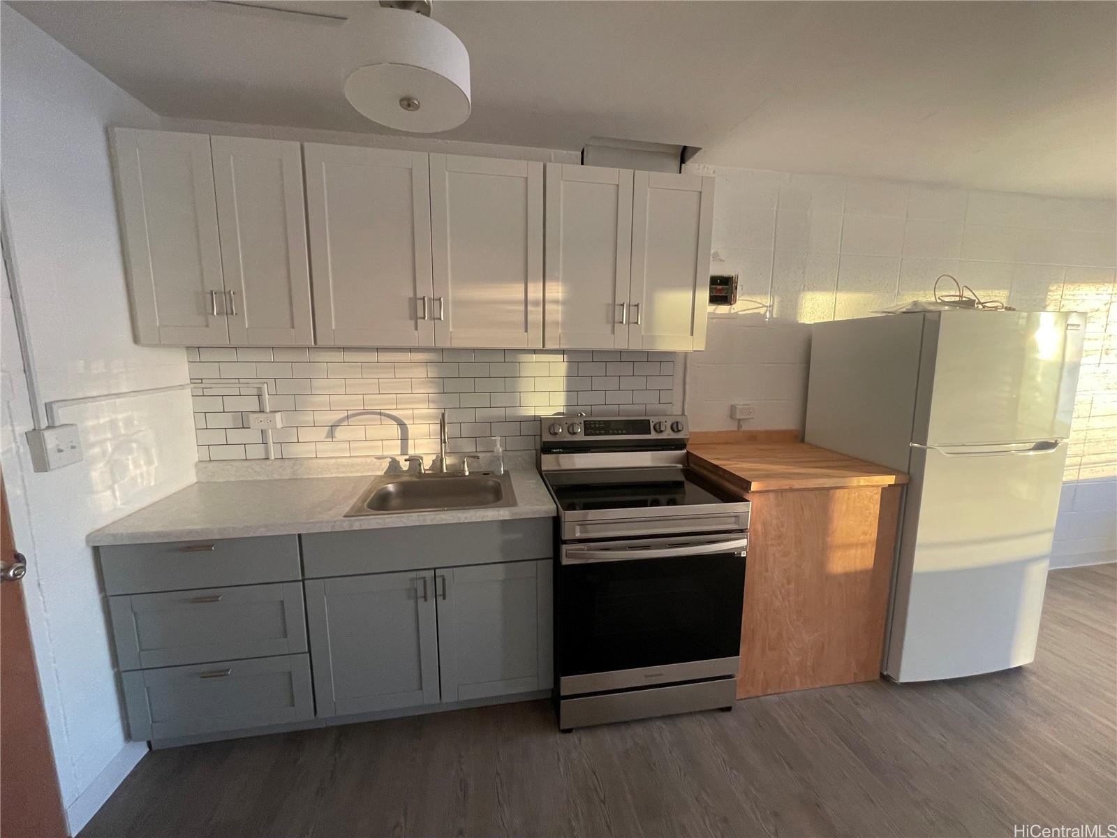 Pokai Bay Beach Cabanas condo # 403, Waianae, Hawaii - photo 3 of 8