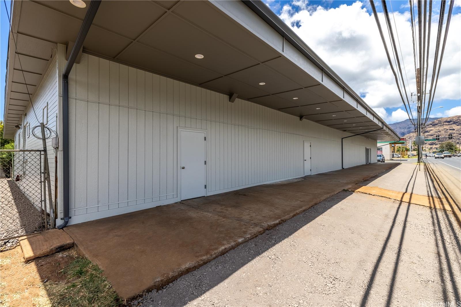 86-015 Farrington Hwy Waianae Oahu commercial real estate photo2 of 12