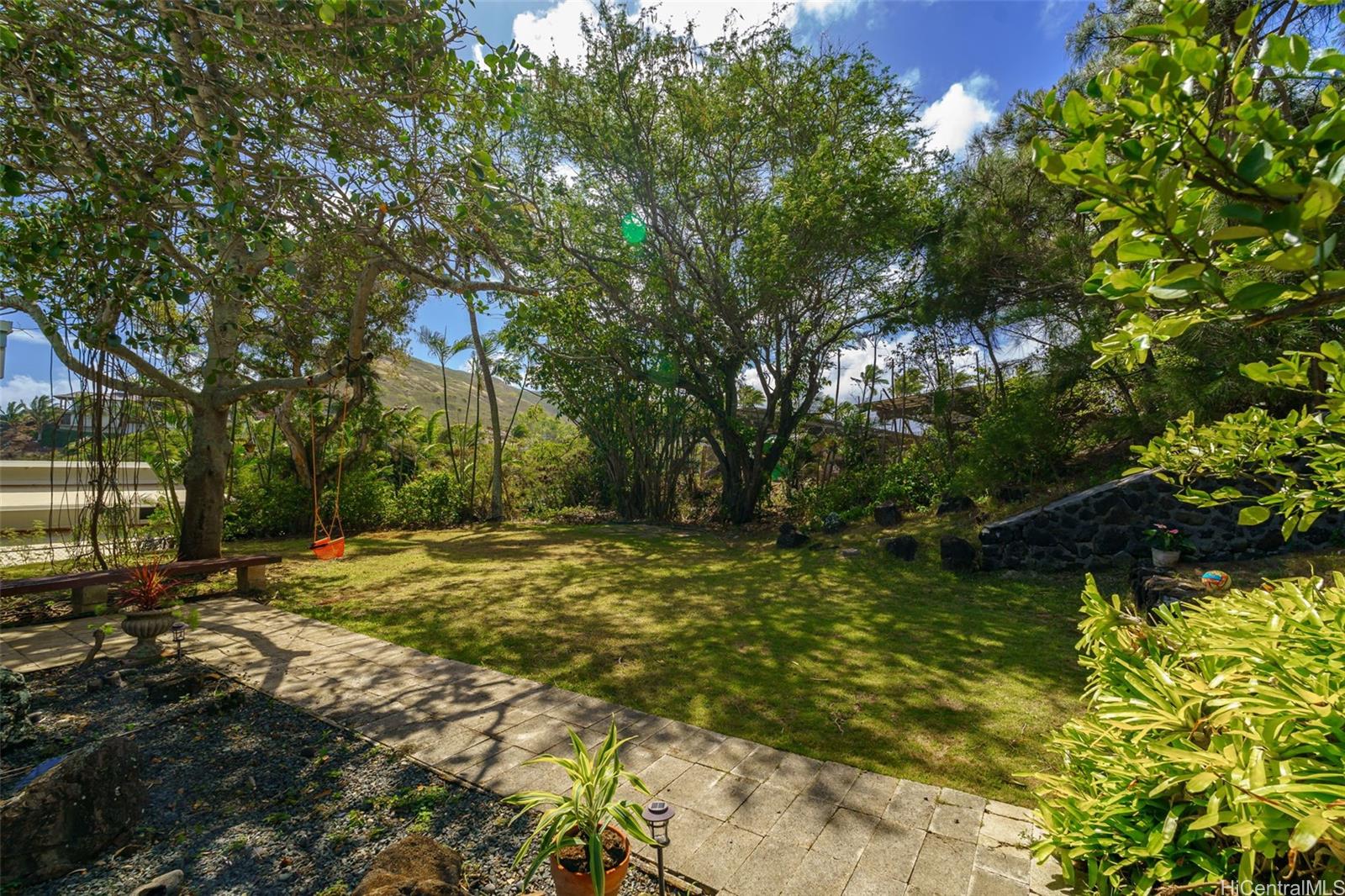 861  Aalapapa Drive Lanikai, Kailua home - photo 23 of 25