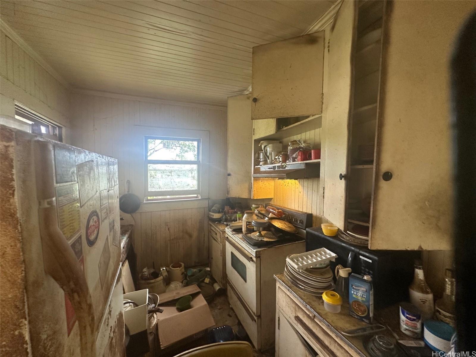 86-319  Mailiilii Road Lualualei, Leeward home - photo 7 of 12