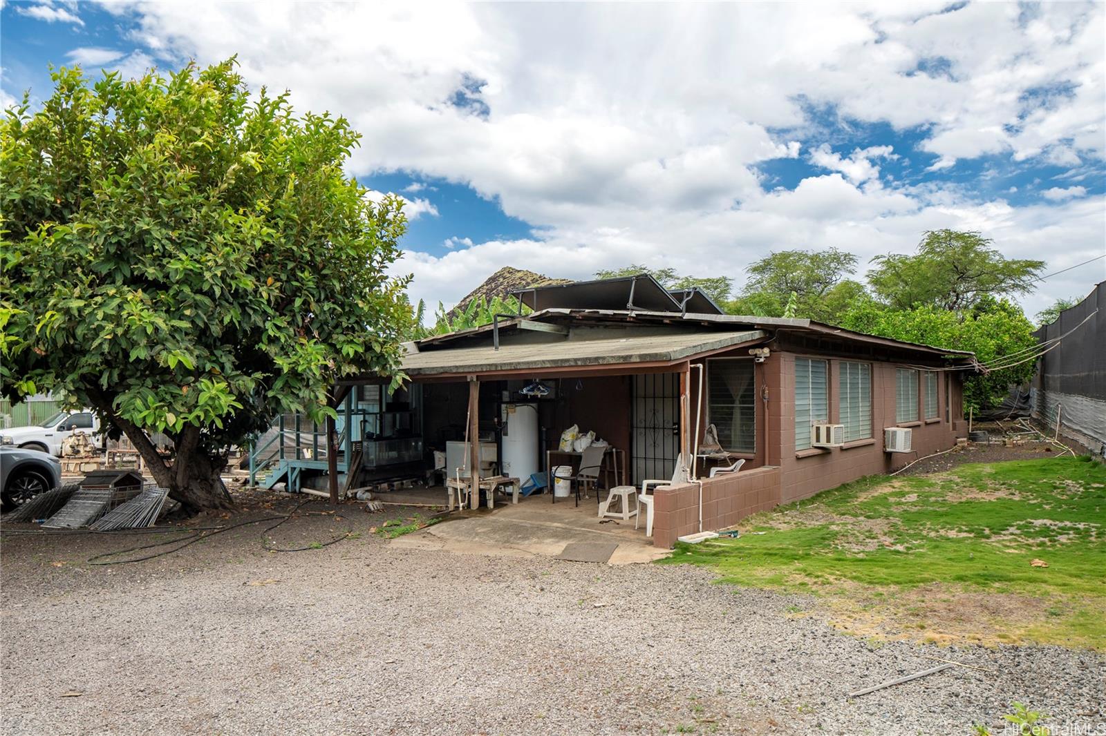 86-347 Halona Road Waianae Oahu commercial real estate photo13 of 22
