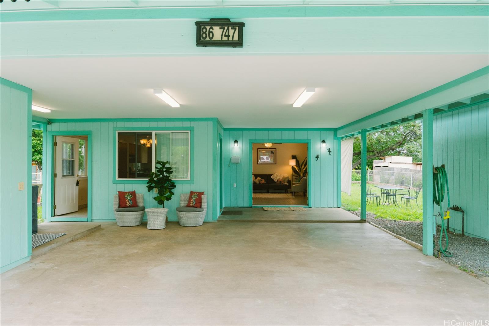 86747 Puuhulu Road , Waianae, Hi 96792 home Lualualei Leeward