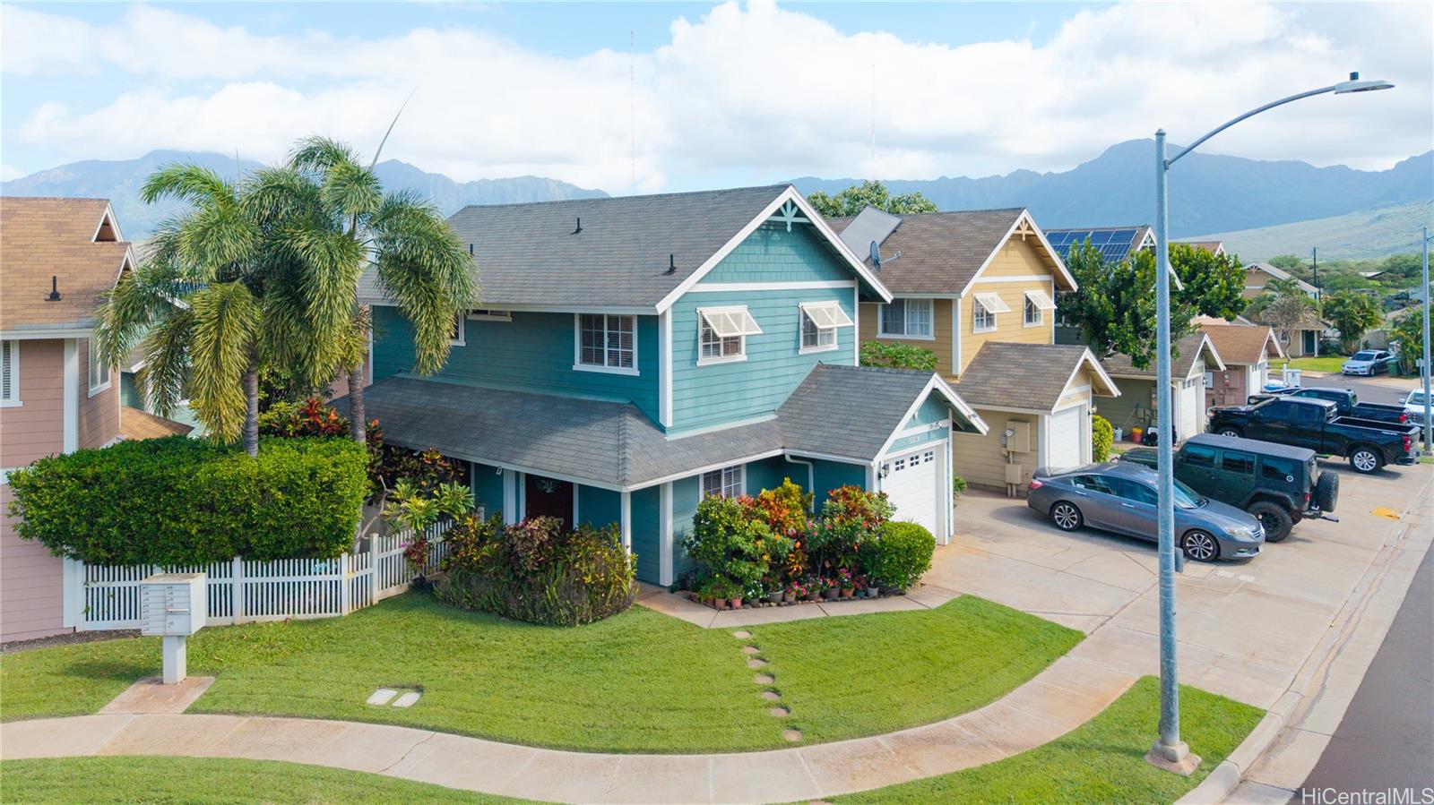 87-1008  Kahiwelola Street Maili, Leeward home - photo 18 of 25