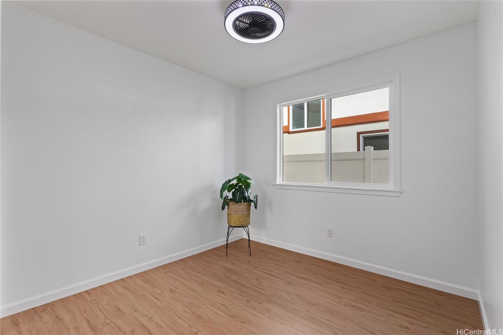 87-102  Kulaaupuni Street Maili, Leeward home - photo 16 of 25