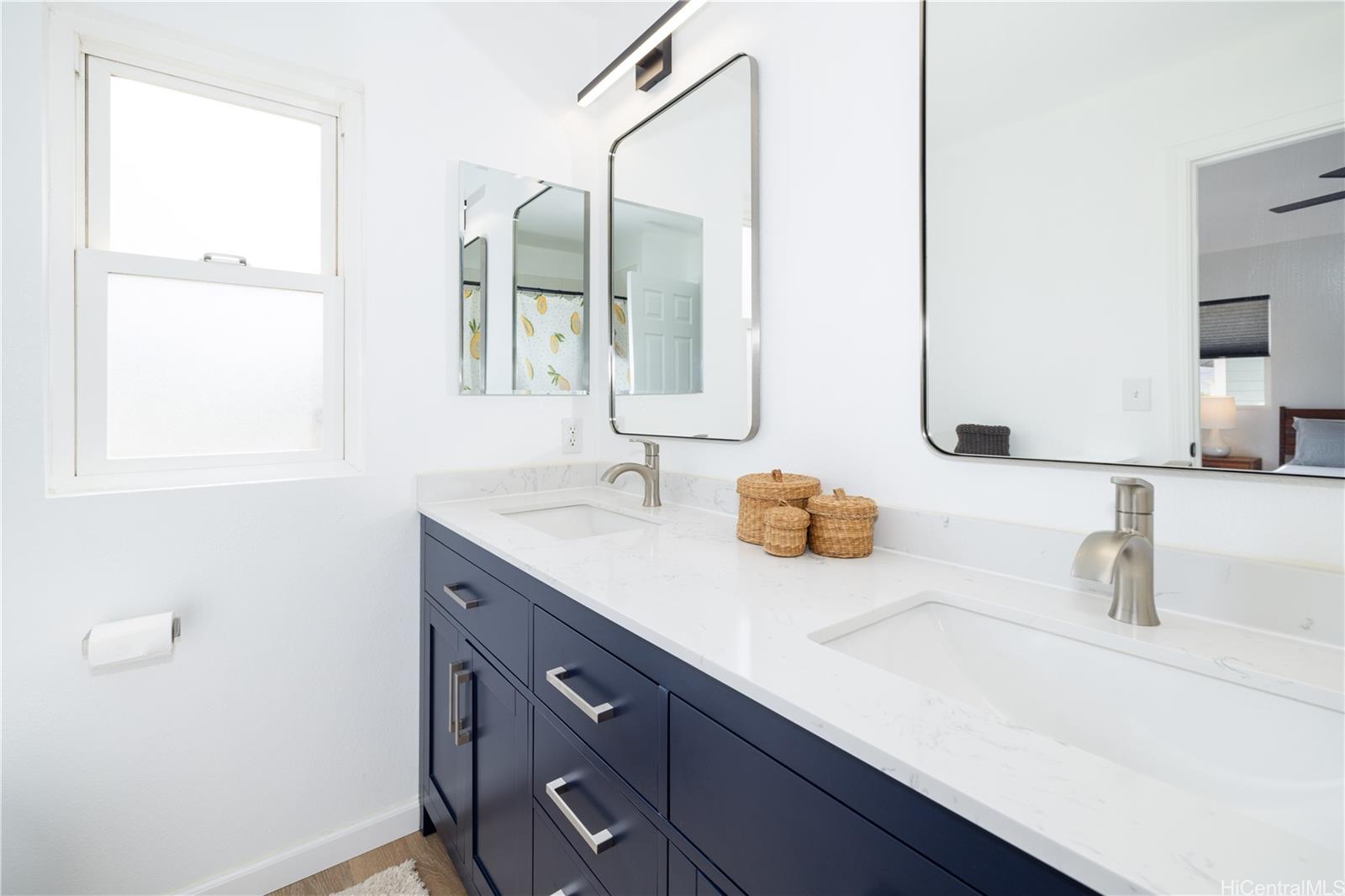 87-1022  Kahiwelola Street Maili, Leeward home - photo 13 of 25