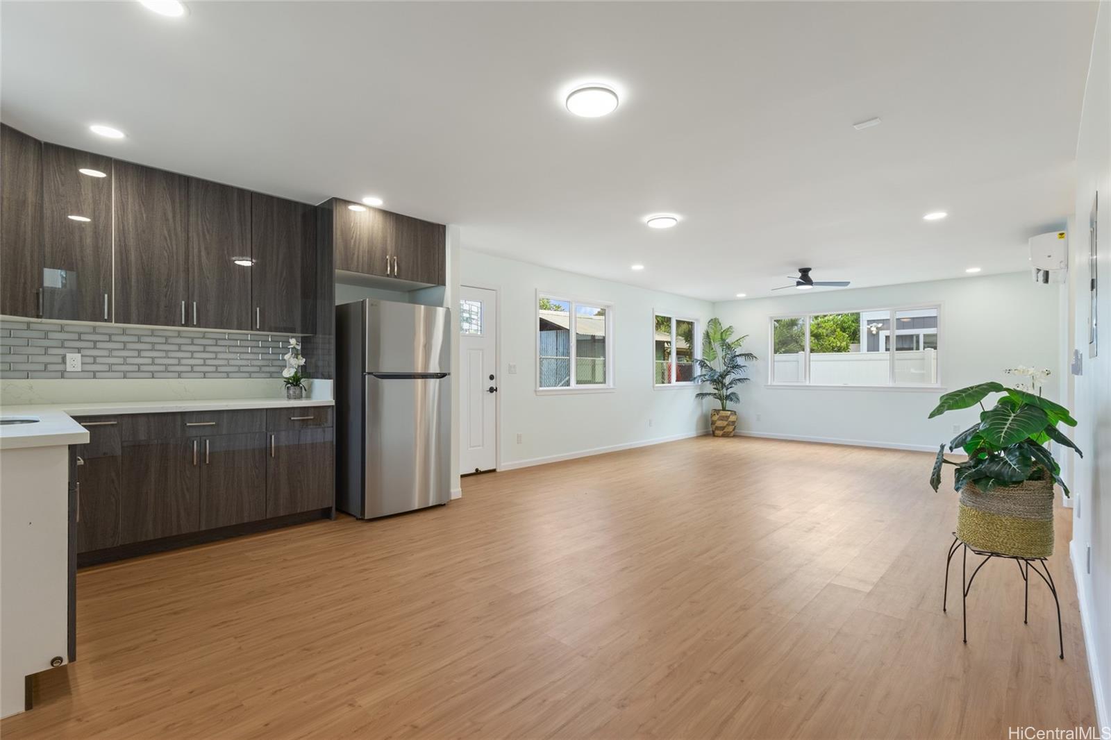 87-102 C  Kulaaupuni Street Maili, Leeward home - photo 6 of 25