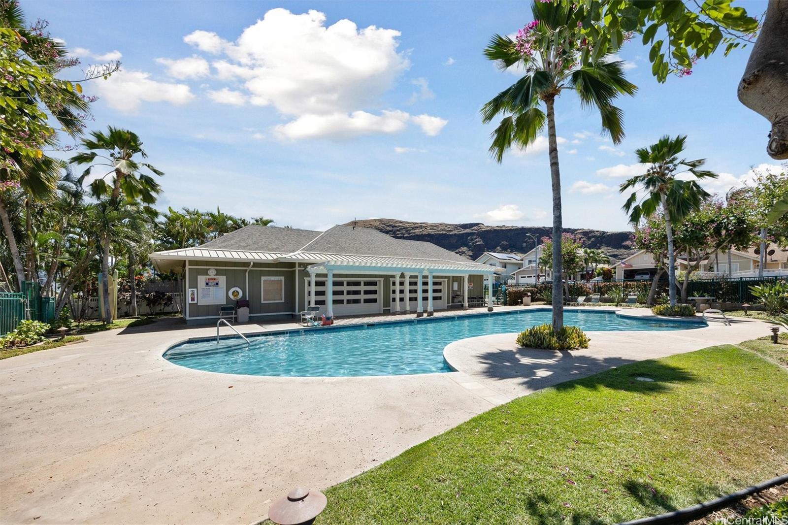 87-1044  Anaha Street Maili Sea-nohokai, Leeward home - photo 18 of 21