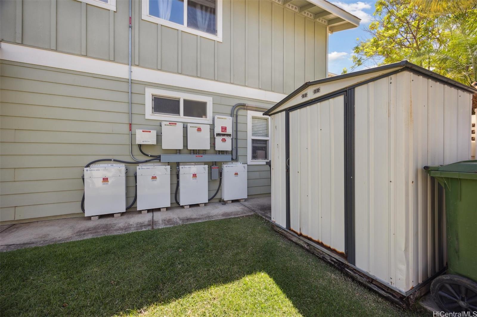 87-1044  Anaha Street Maili Sea-nohokai, Leeward home - photo 3 of 21