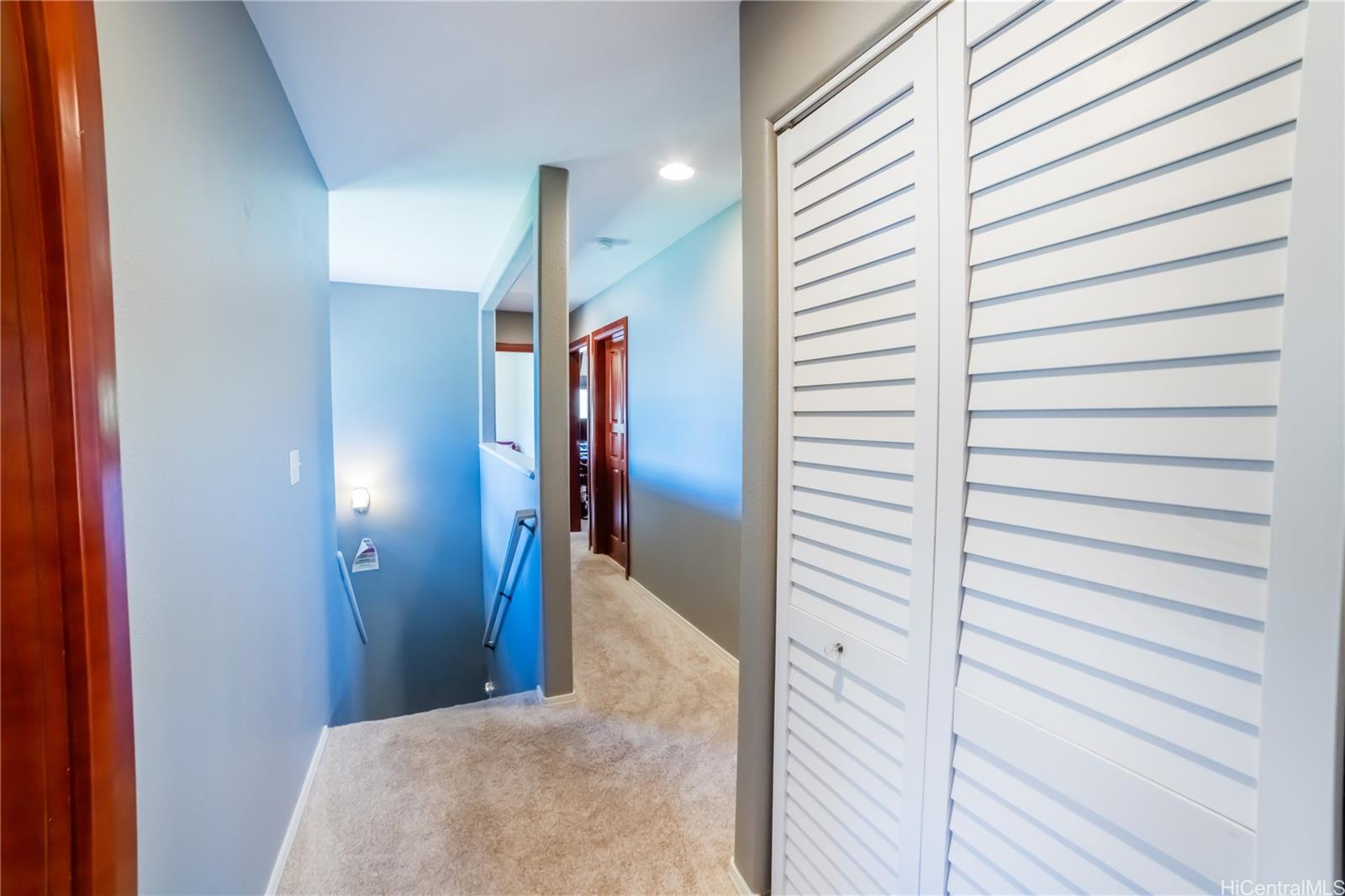 87-107 Kulaaupuni Street townhouse # 2, Waianae, Hawaii - photo 11 of 23