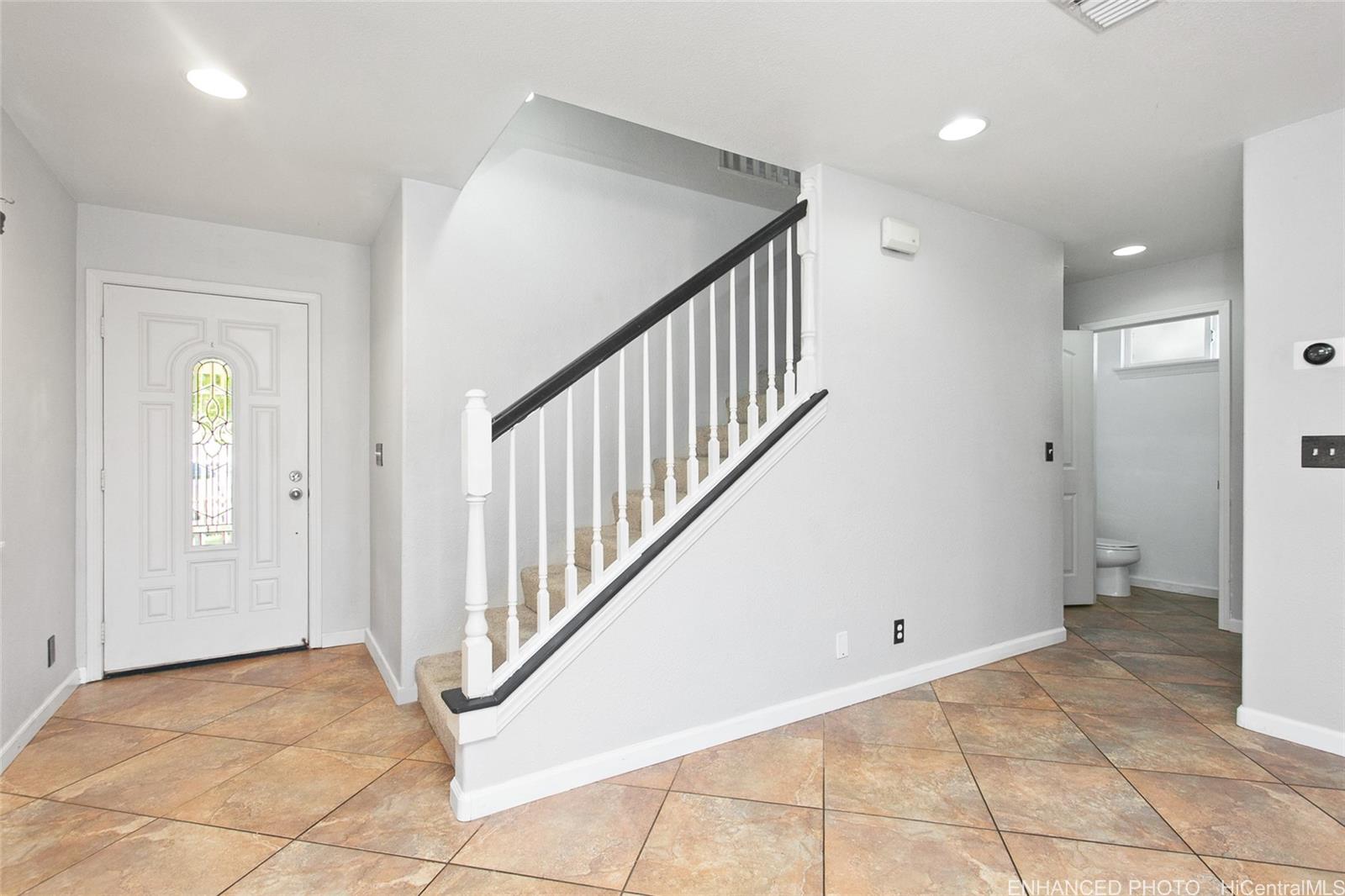 87-1070  Anaha Street Maili Sea-nohokai, Leeward home - photo 16 of 17