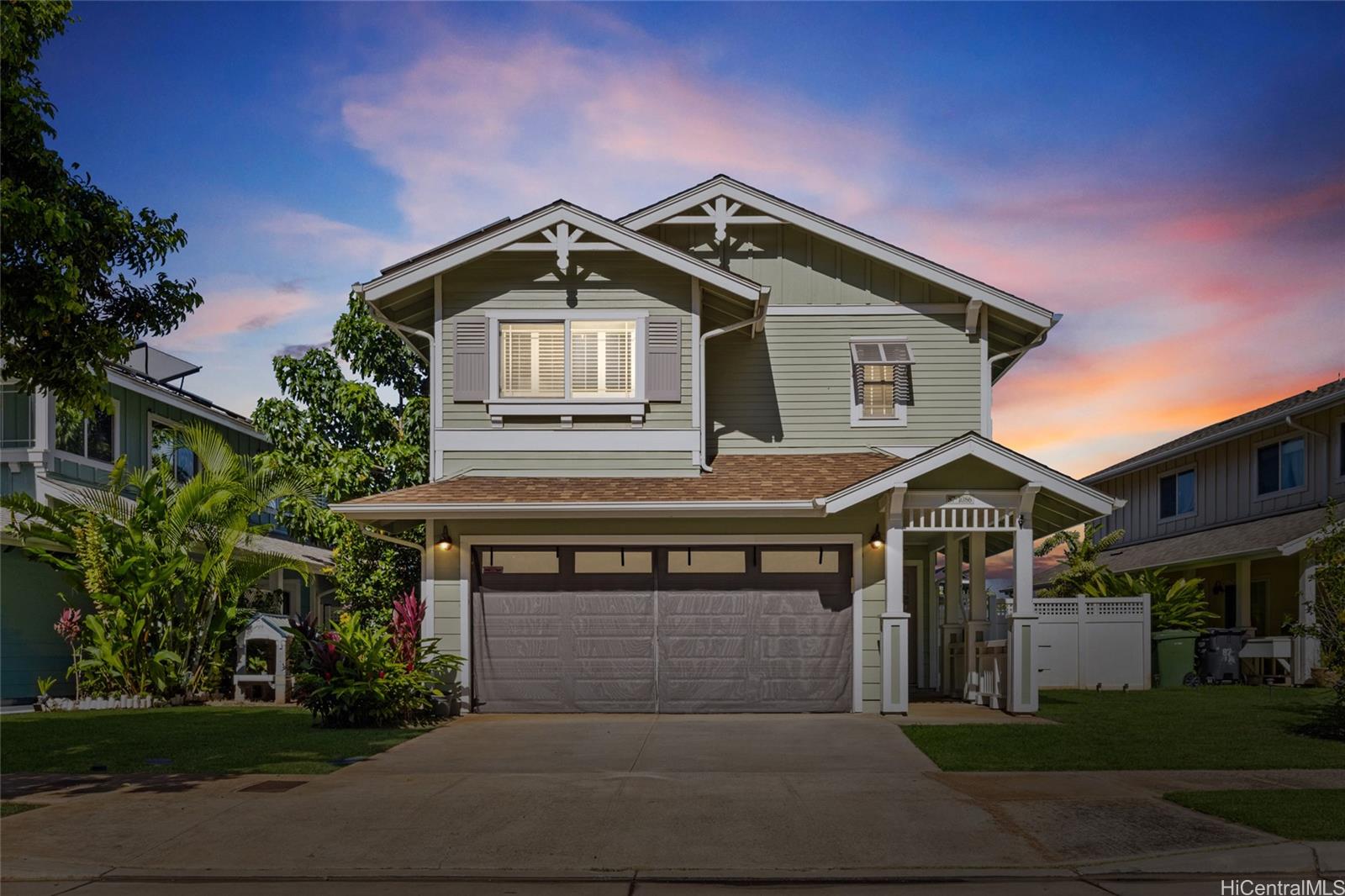 87-1086  Anaha Street Maili Sea-nohokai, Leeward home - photo 2 of 23