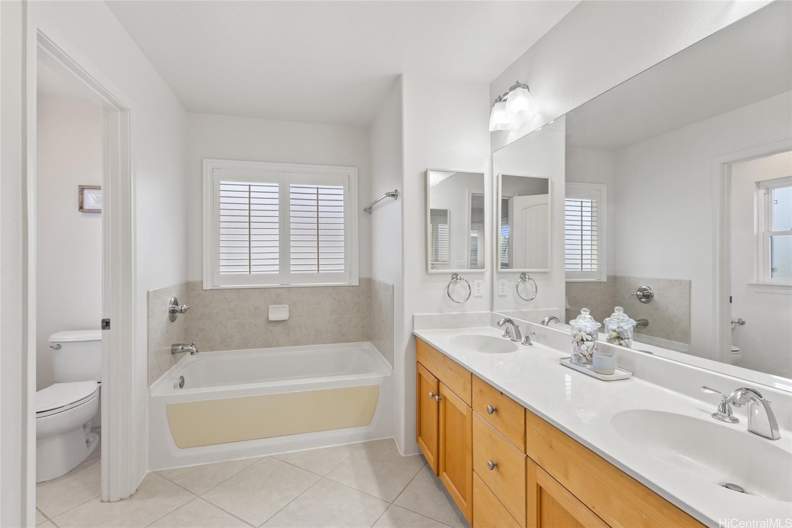 87-1086  Anaha Street Maili Sea-nohokai, Leeward home - photo 11 of 23