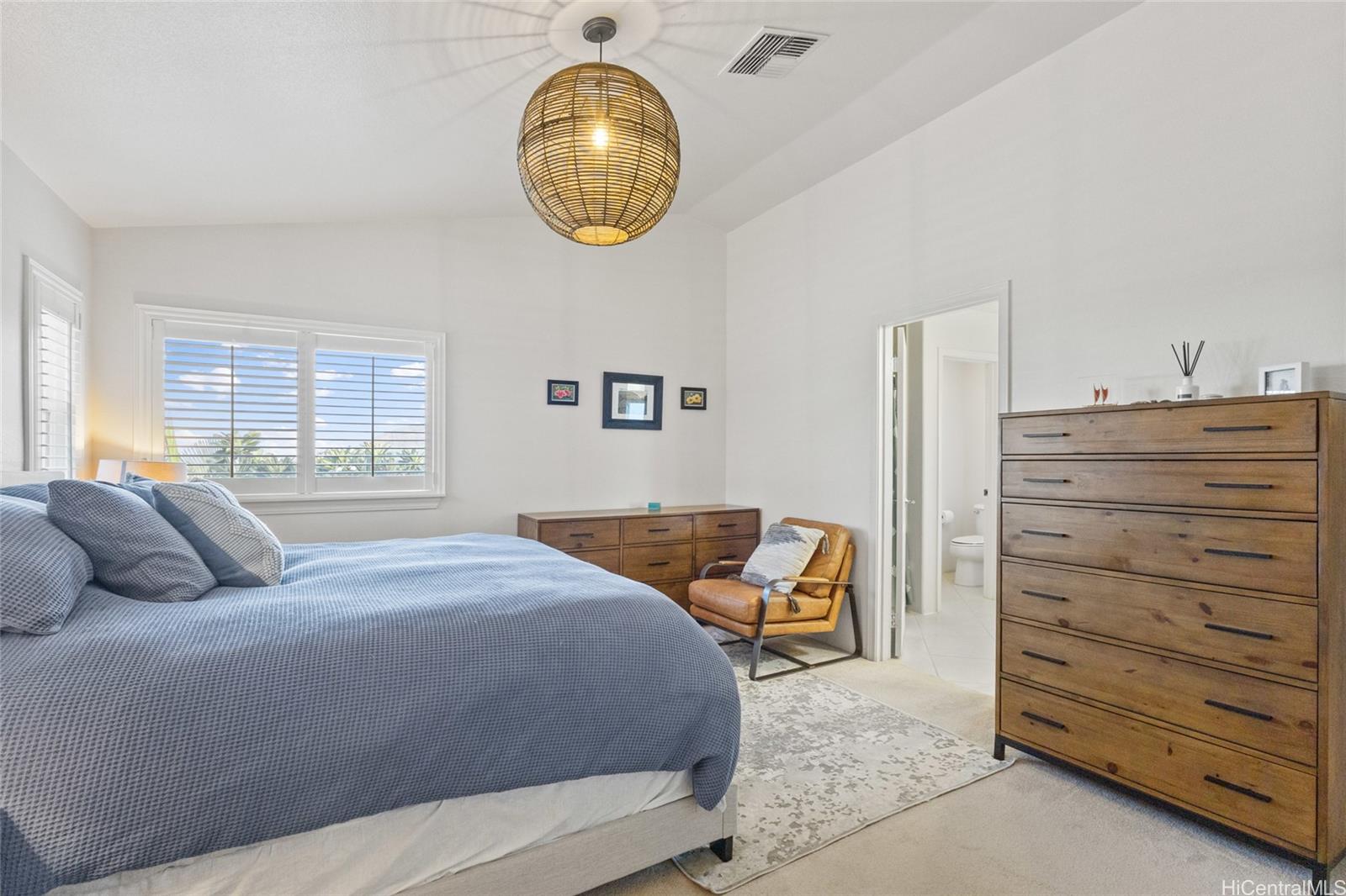 87-1086  Anaha Street Maili Sea-nohokai, Leeward home - photo 10 of 23