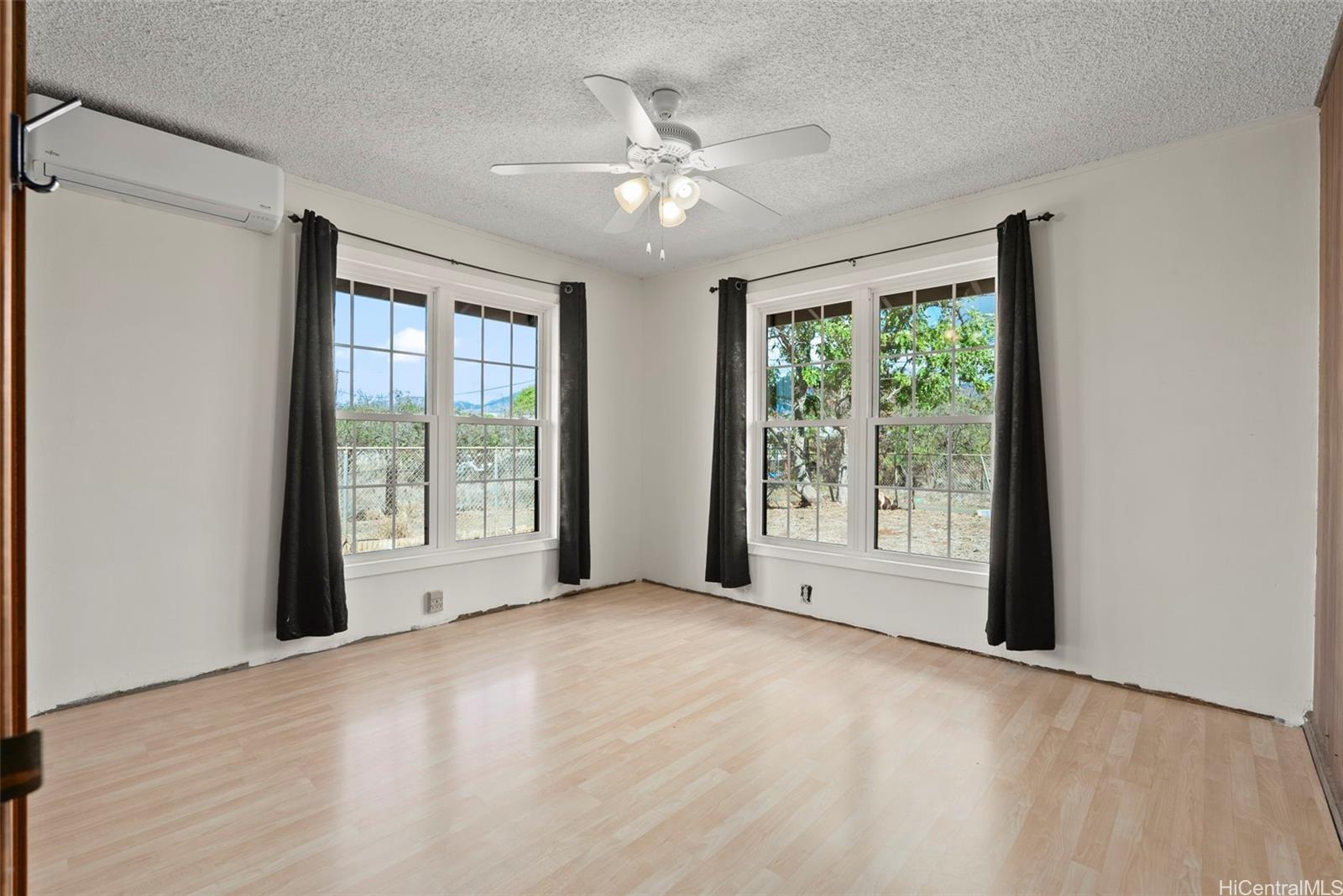 87-1087  Apuupuu Rd Maili, Leeward home - photo 11 of 25