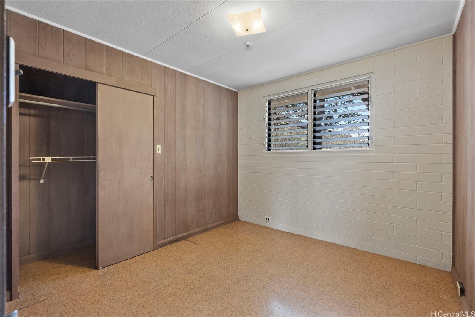 87-1087  Apuupuu Rd Maili, Leeward home - photo 22 of 25