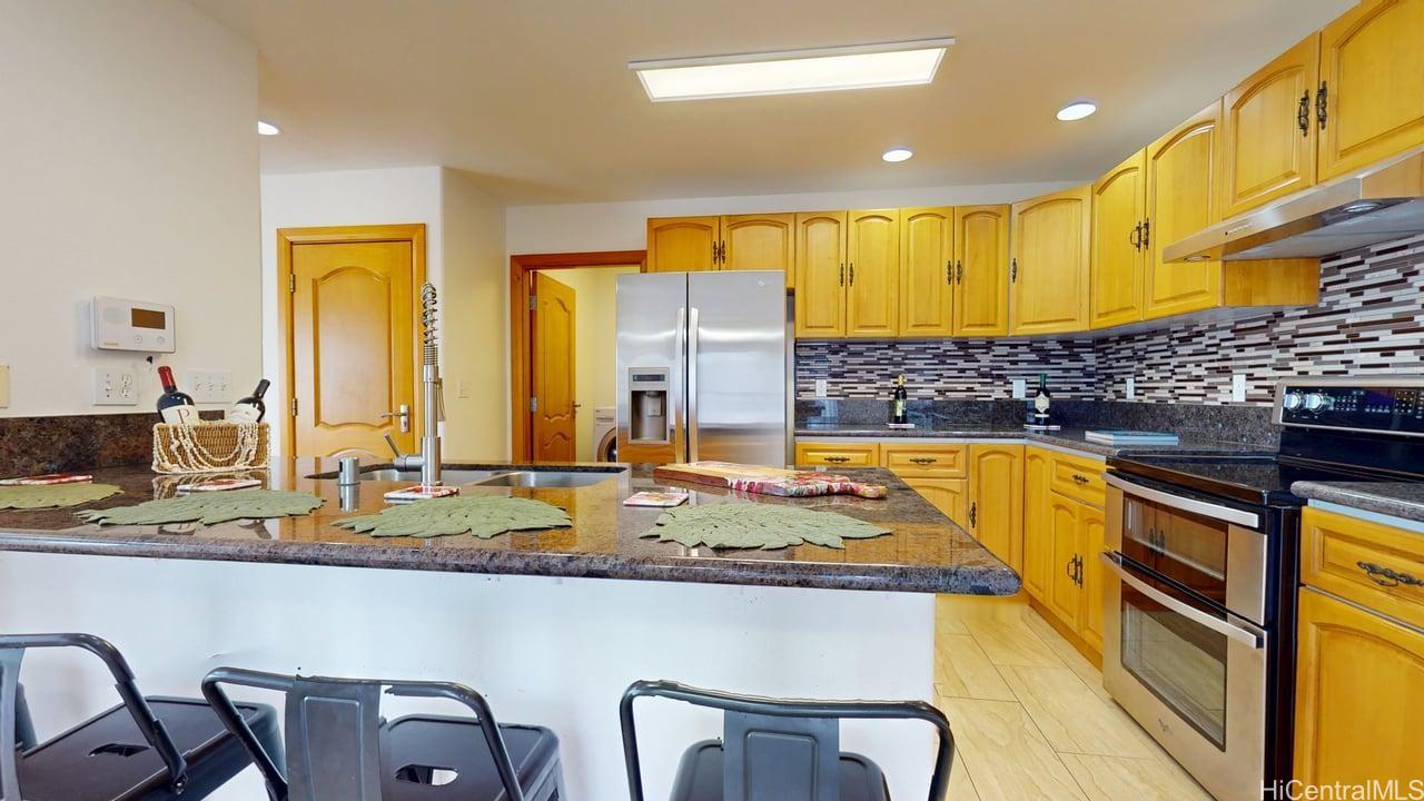 Hoomaikai Village condo # 2, Waianae, Hawaii - photo 5 of 25