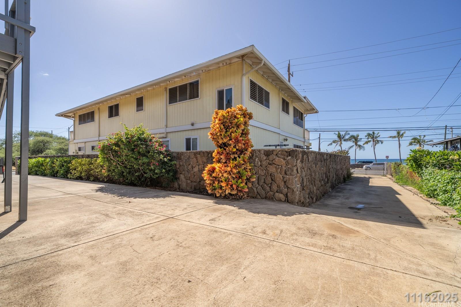 87-110 Kaukama Road Waianae - Rental - photo 6 of 25