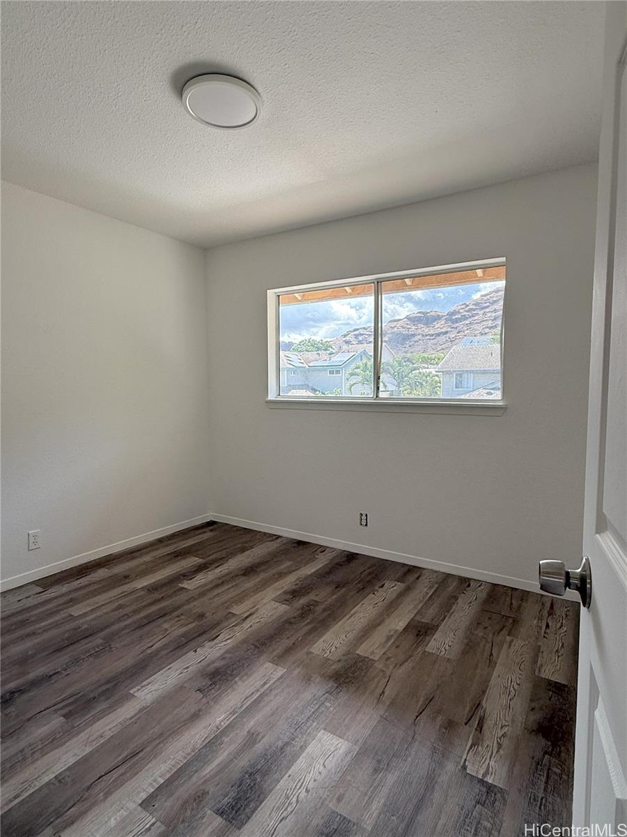 87-116  Kulapa Place Maili, Leeward home - photo 8 of 12