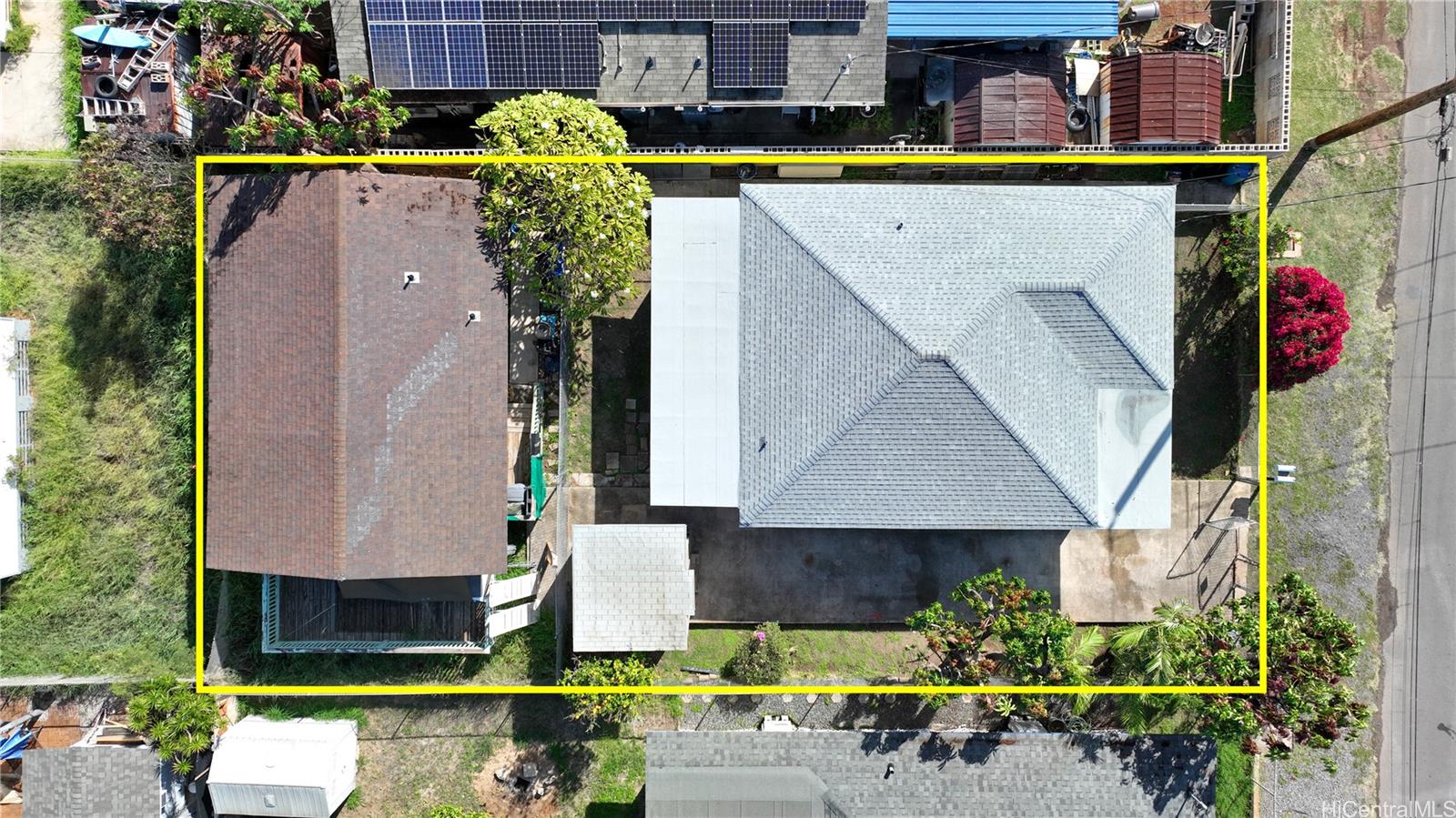 87-118  Alapaki Street Maili, Leeward home - photo 2 of 25