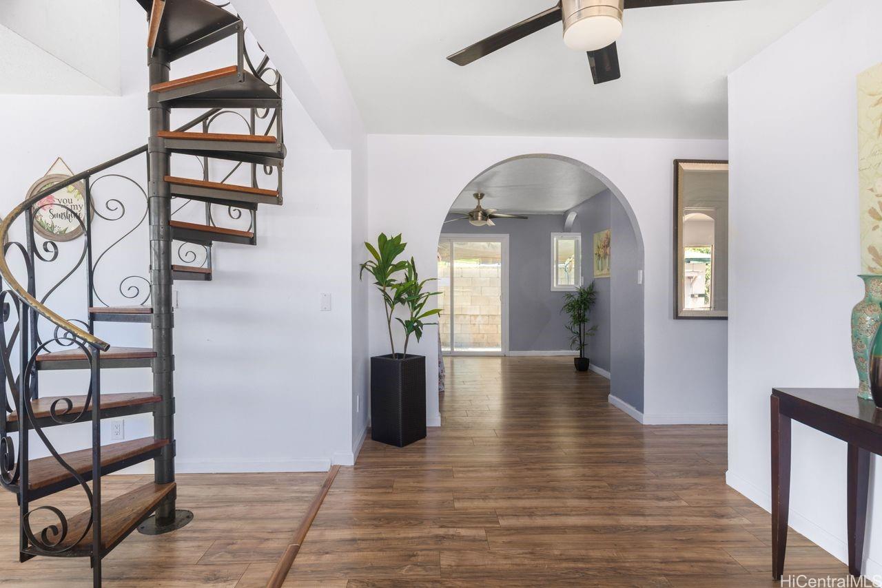 87-129  Palakamana Street Maili, Leeward home - photo 6 of 24