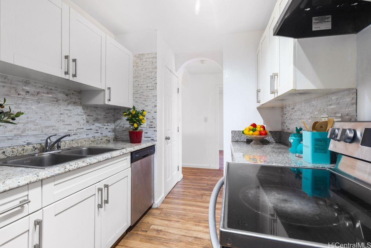 87-129  Palakamana Street Maili, Leeward home - photo 7 of 24