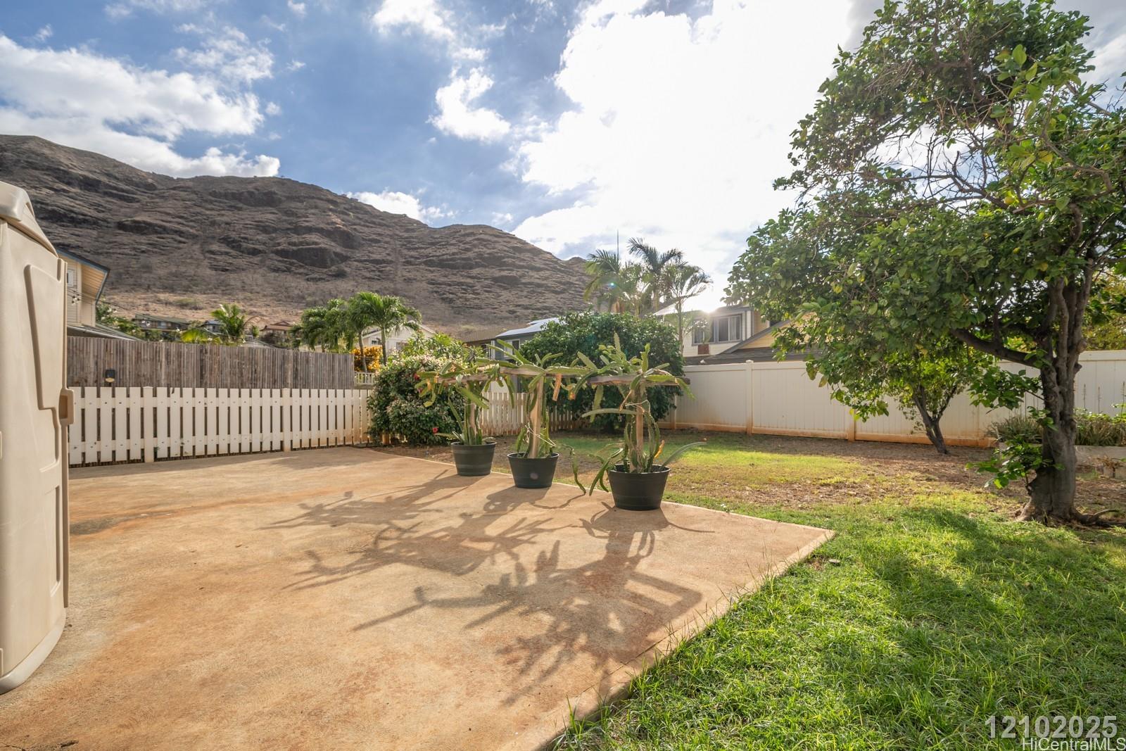 87-139 Kulahanai Place Waianae - Rental - photo 4 of 25