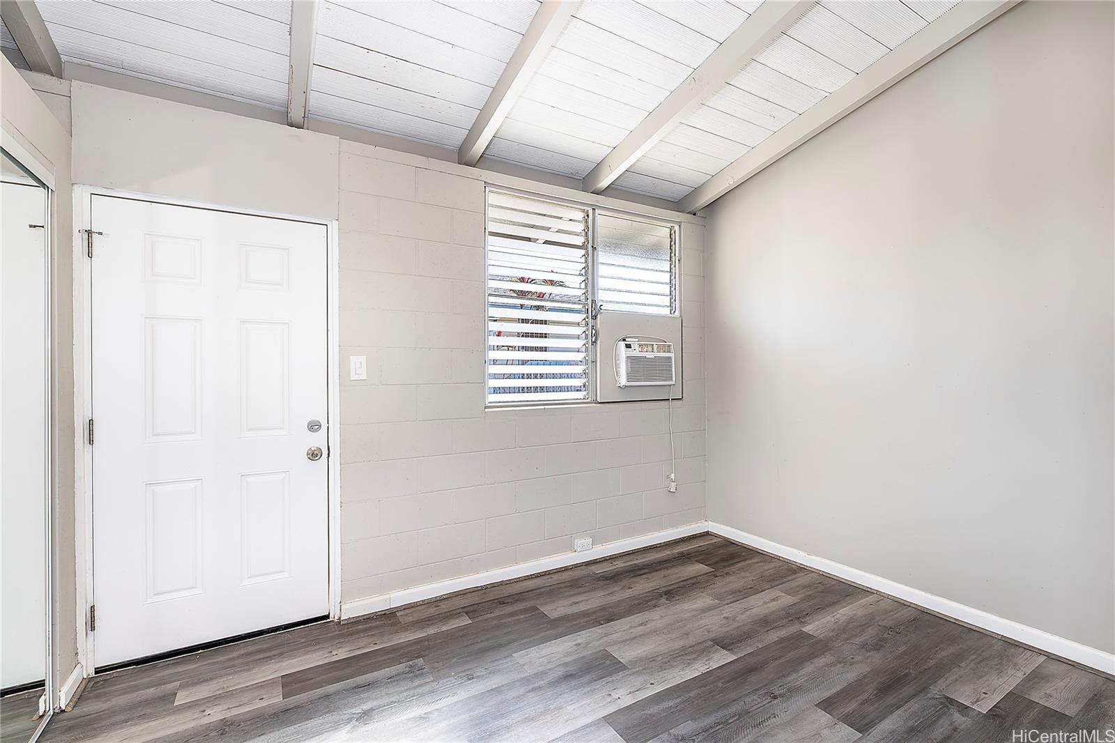 87-144  Keliikipi St Maili, Leeward home - photo 9 of 24