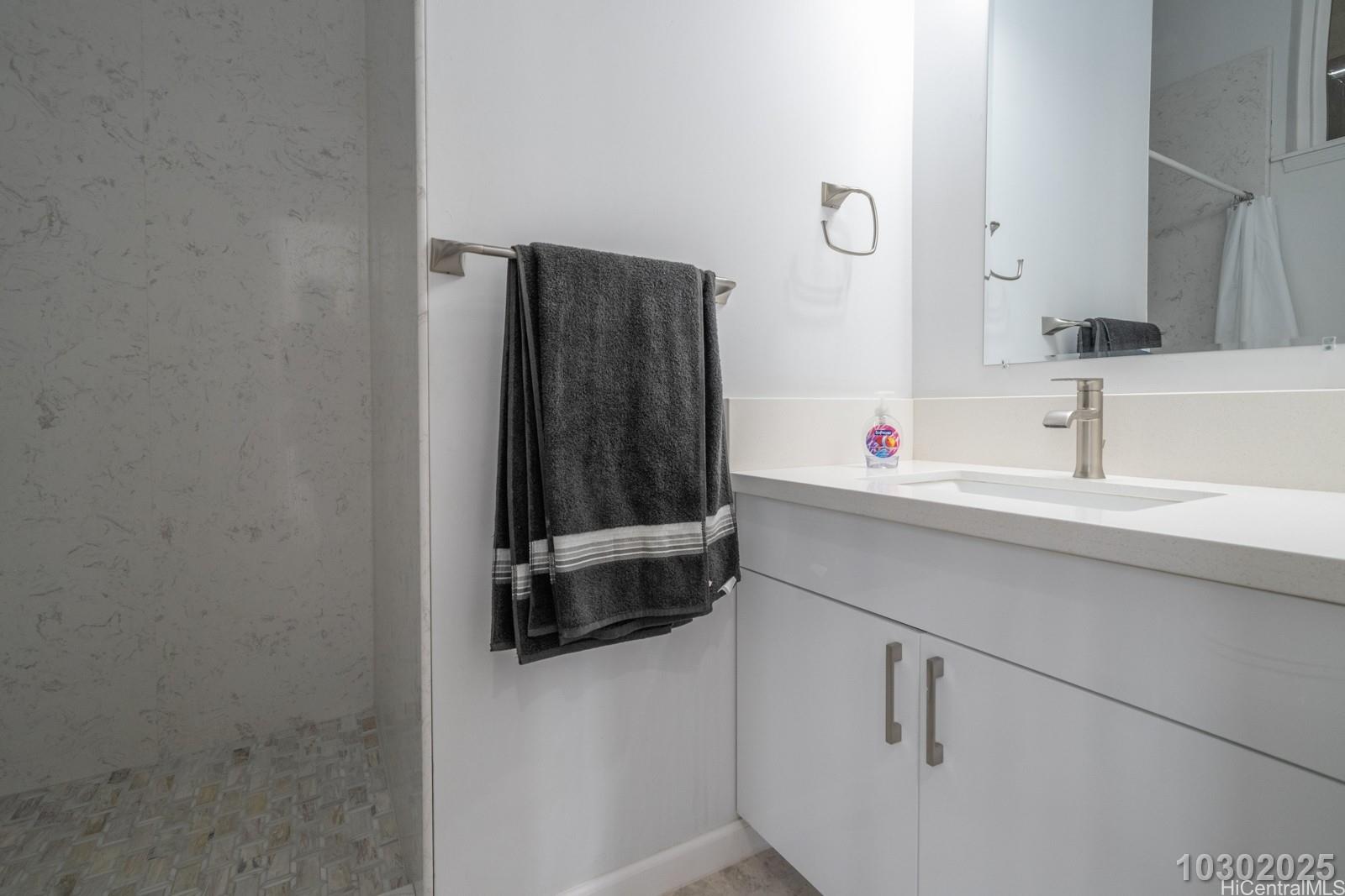 87-1450 Farrington Hwy Waianae - Rental - photo 13 of 21