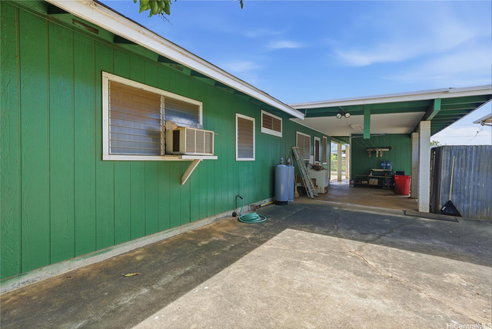 87-146  Lualei Pl Maili, Leeward home - photo 19 of 25