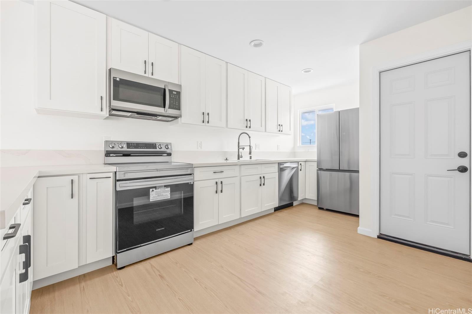 87-1474 Akowai Road Waianae - Multi-family - photo 9 of 24