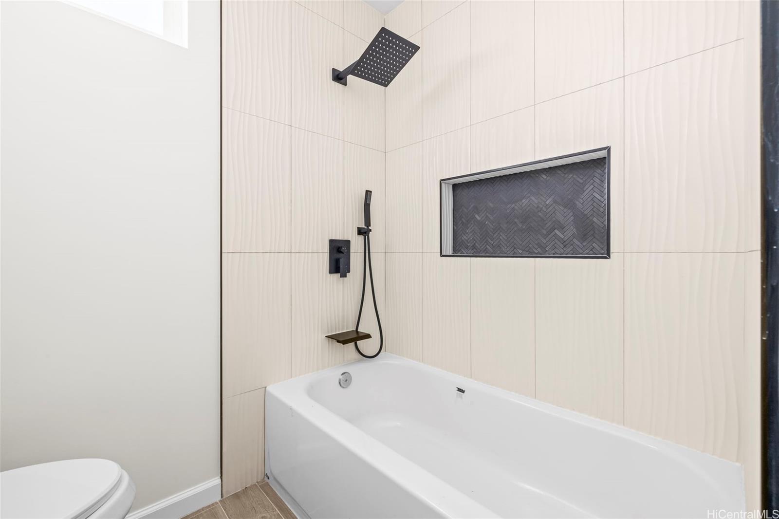 87-1474 A  Akowai Rd Maili, Leeward home - photo 7 of 17