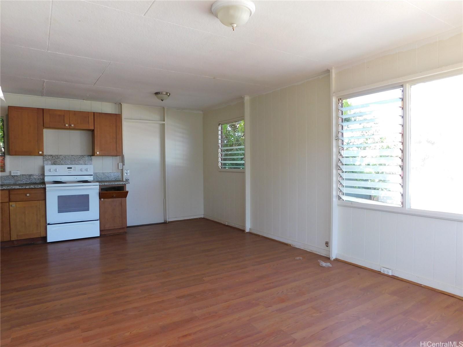 87-151  Kulaaupuni Street Maili, Leeward home - photo 10 of 11