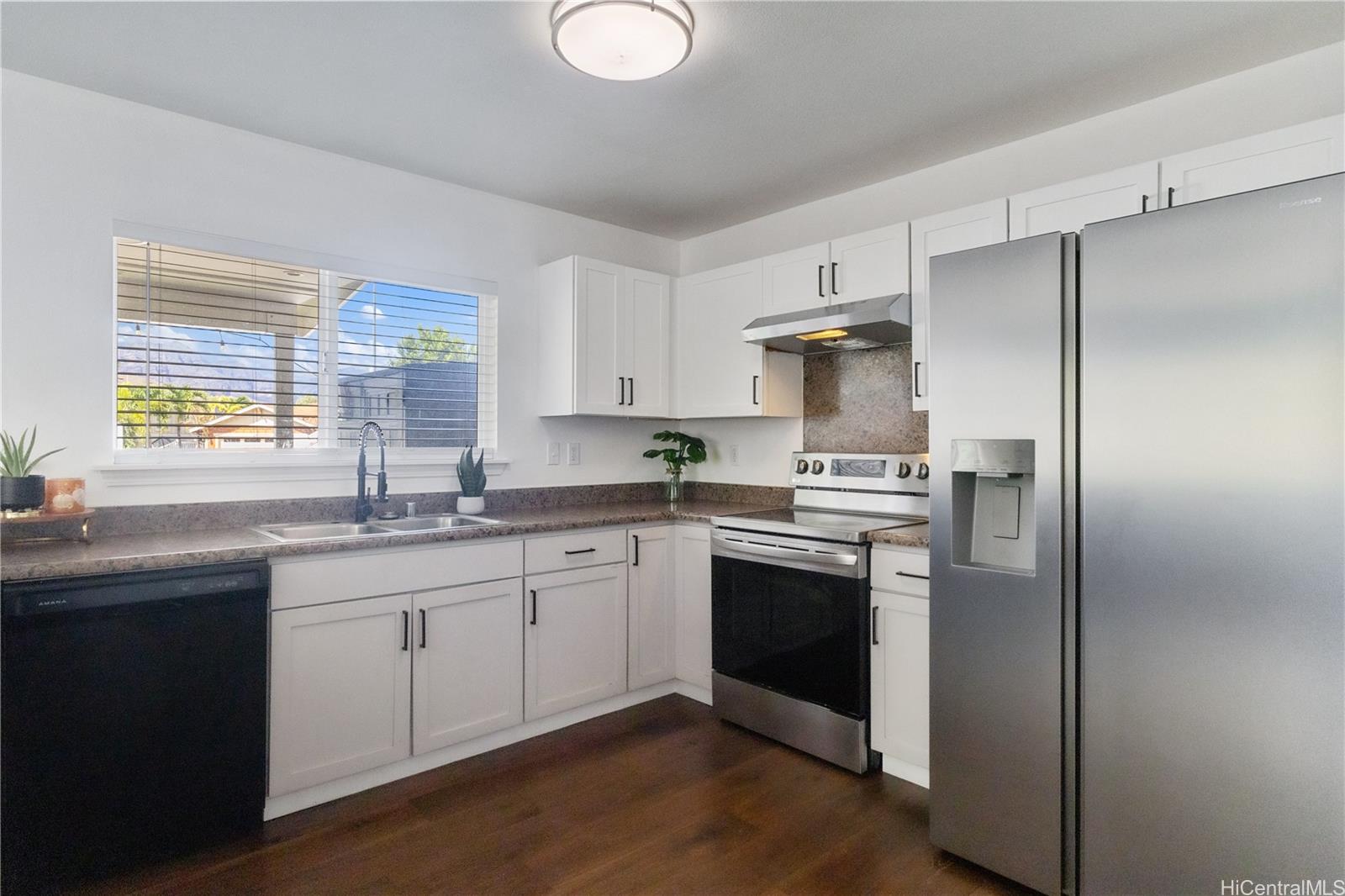 87-1540  Kuaha Street Maili Sea-makalae 1, Leeward home - photo 6 of 23