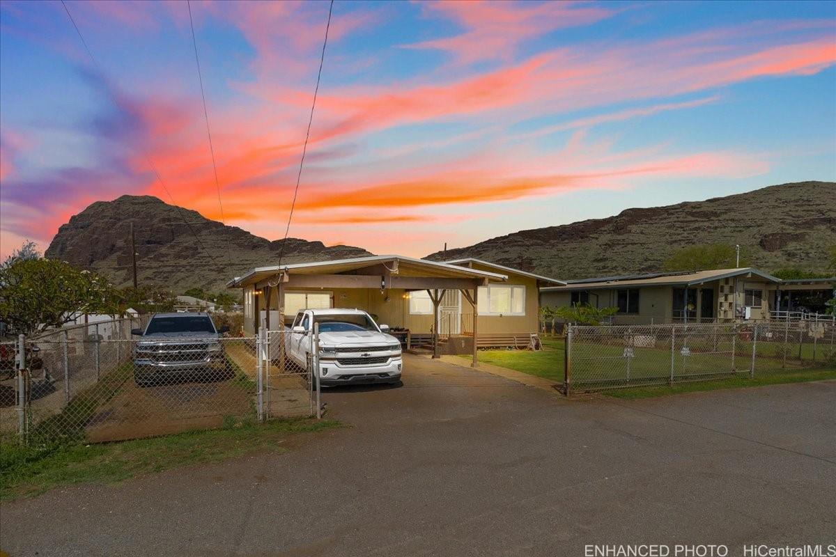 87-1698  Farrington Hwy Maili, Leeward home - photo 5 of 25