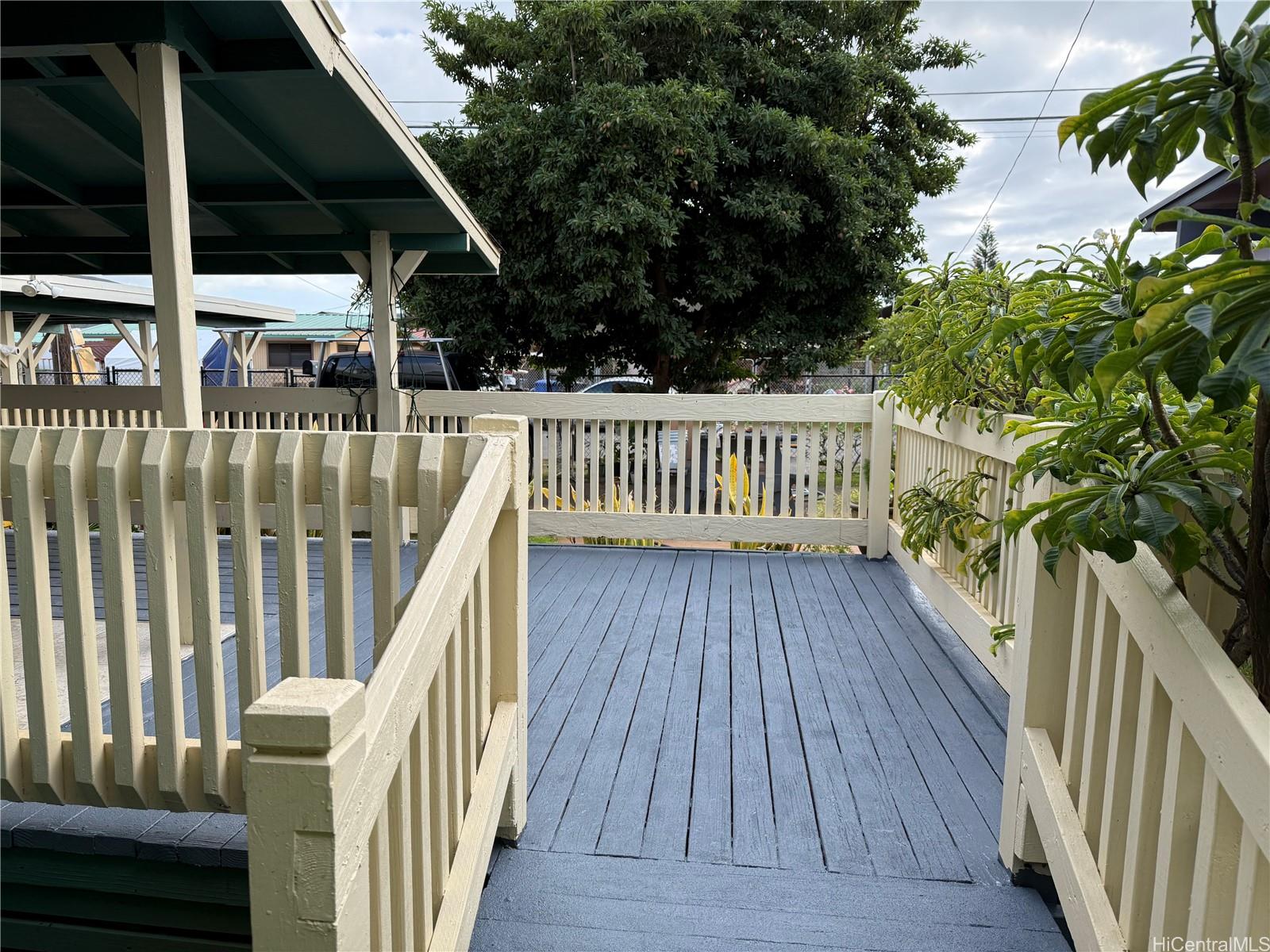 87-170  Maliona Street Maili, Leeward home - photo 3 of 21