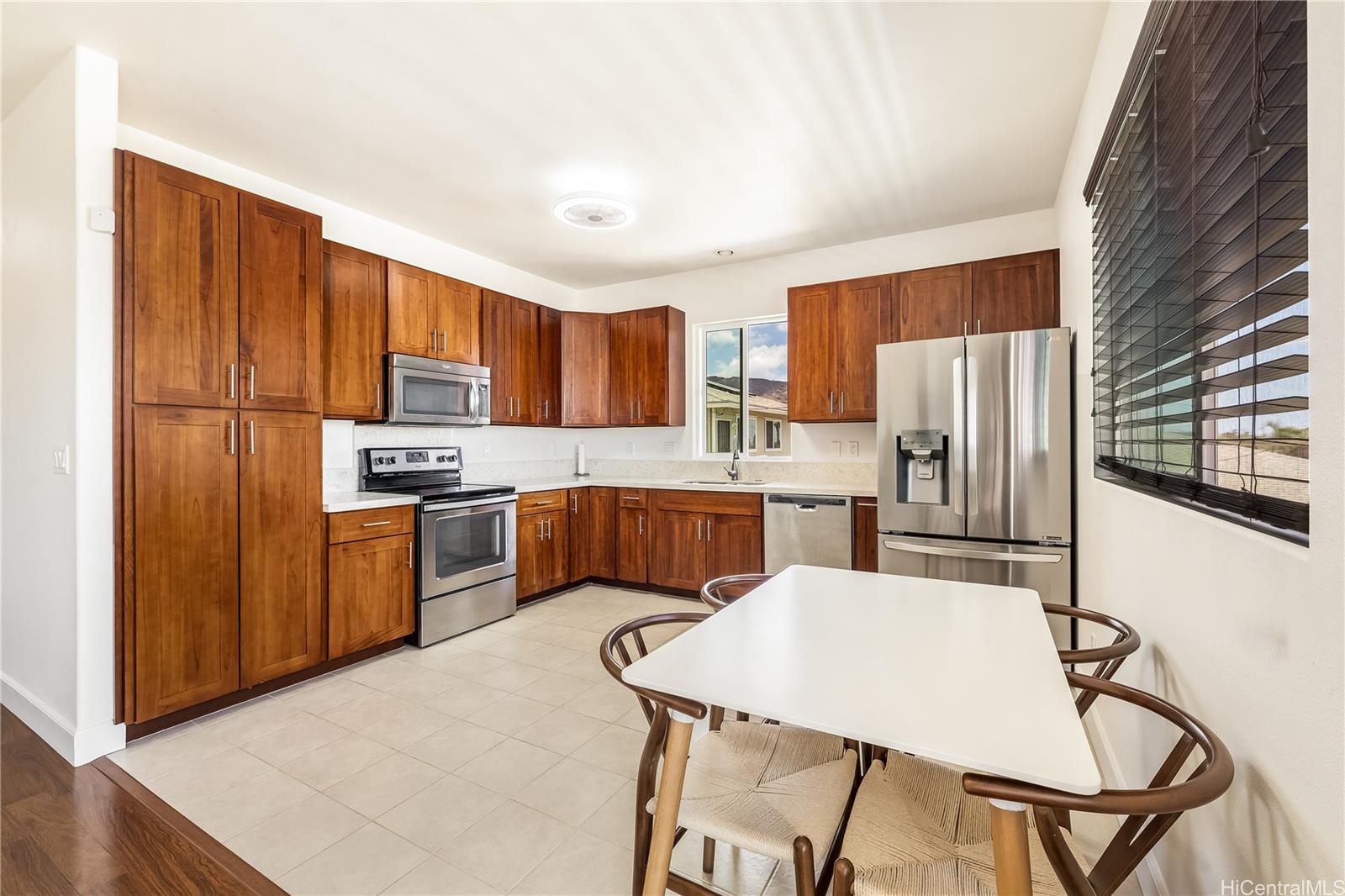 87-1720  Farrington Hwy Maili, Leeward home - photo 13 of 25