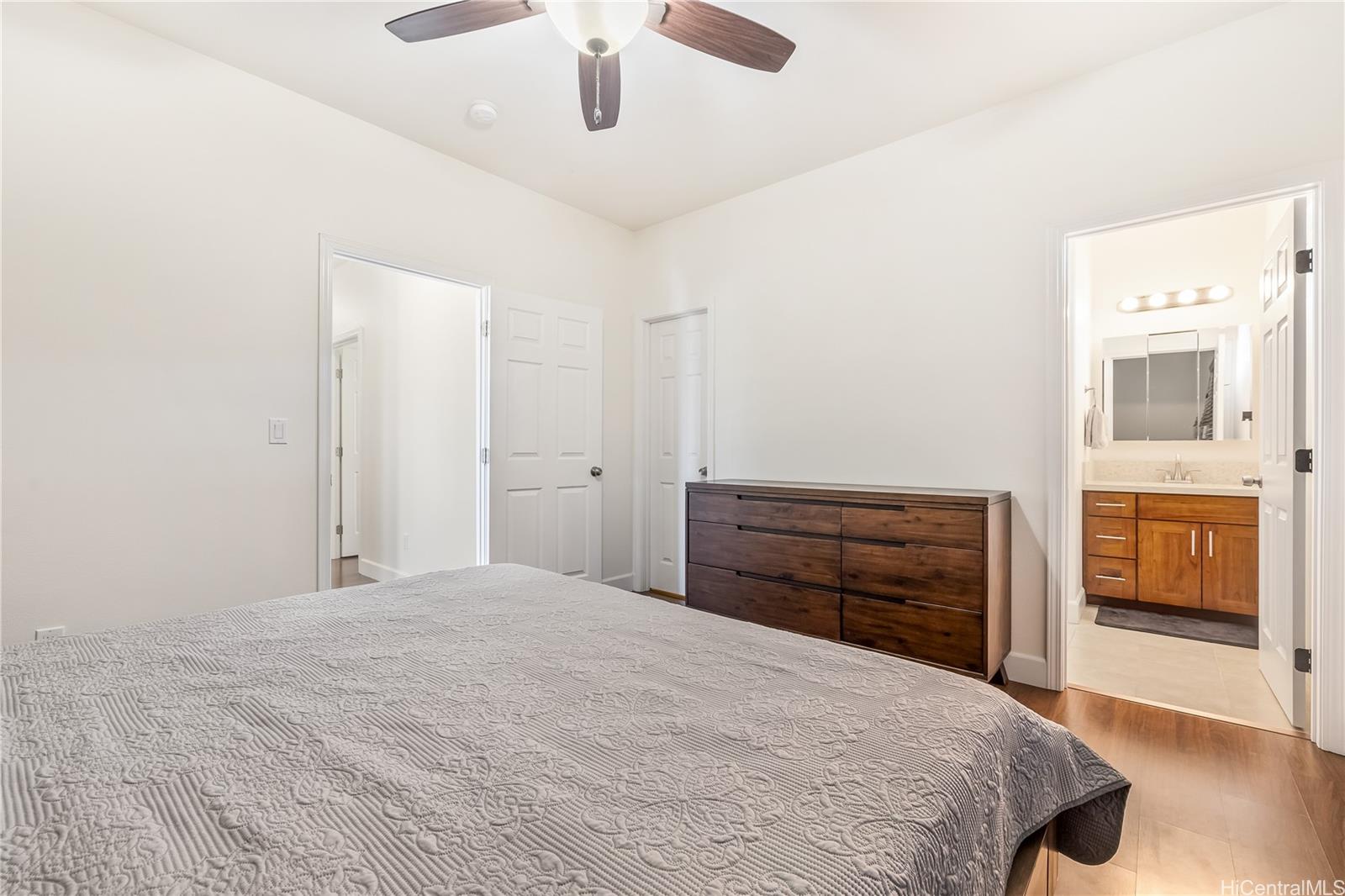 87-1720  Farrington Hwy Maili, Leeward home - photo 18 of 25