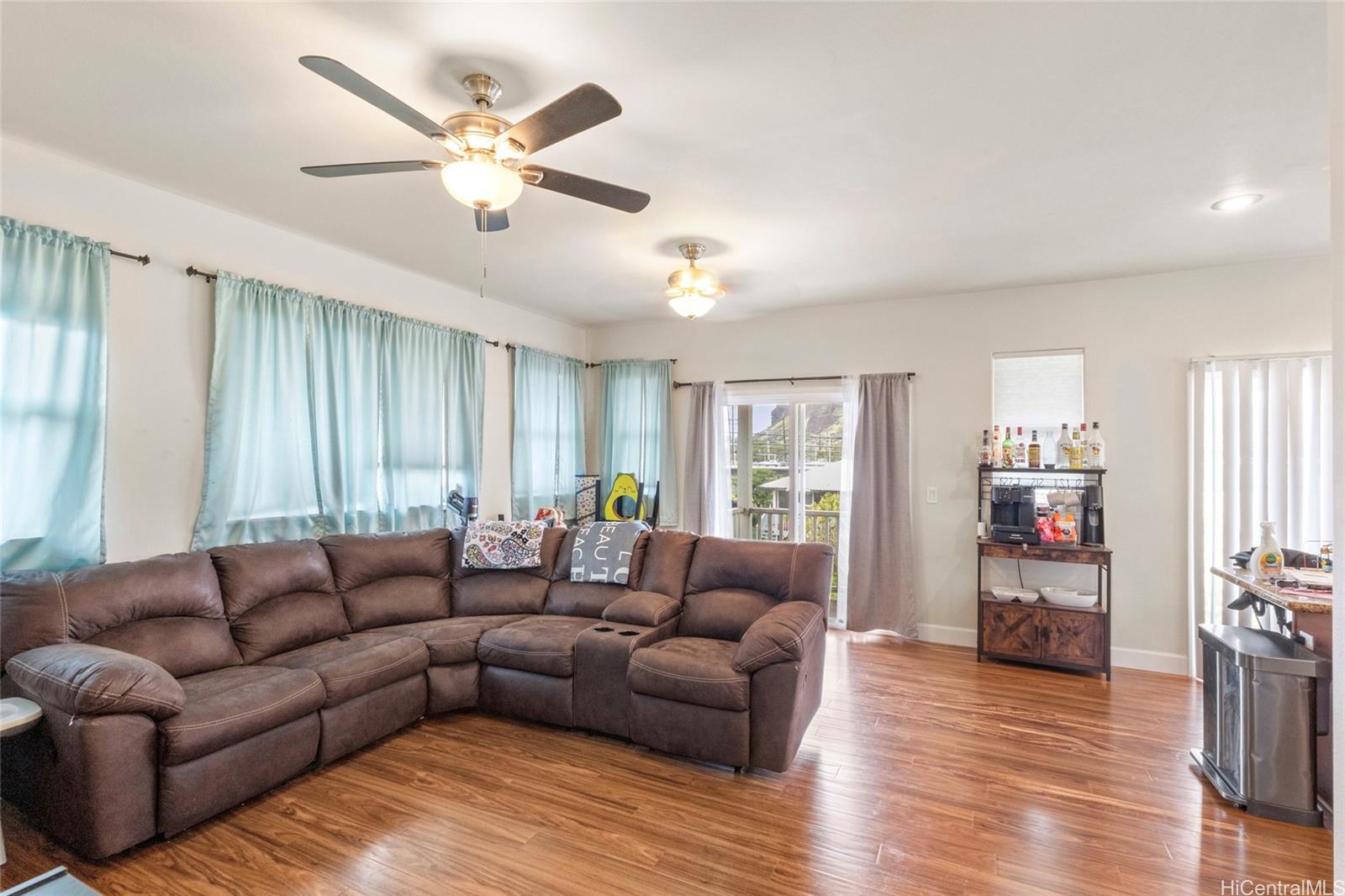 87-1720  Farrington Hwy Maili, Leeward home - photo 6 of 23