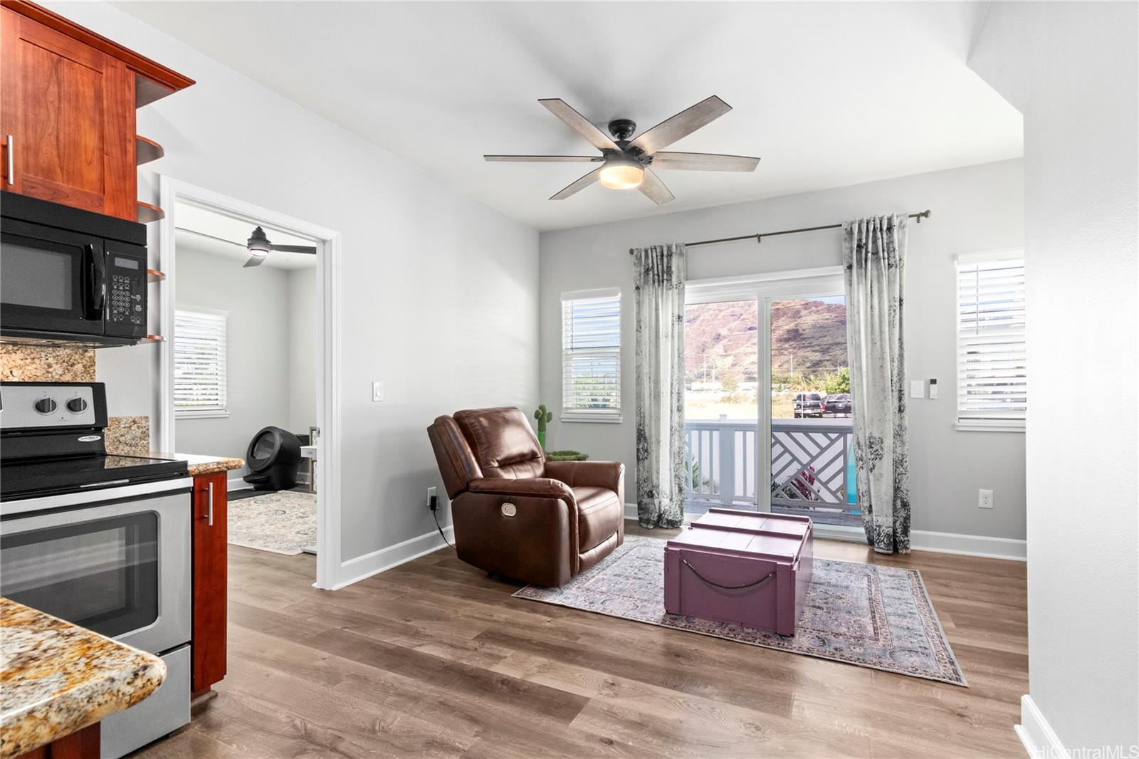 87-1720  Farrington Hwy Maili, Leeward home - photo 13 of 24