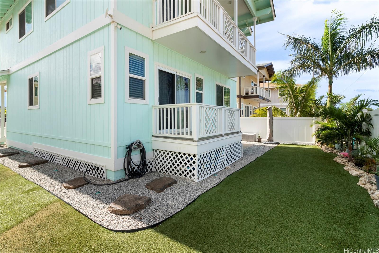 87-1720  Farrington Hwy Maili, Leeward home - photo 20 of 24