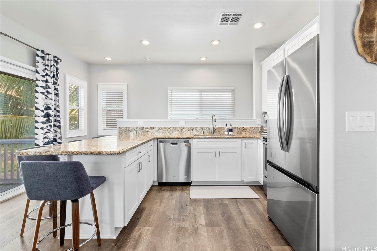 87-1720  Farrington Hwy Maili, Leeward home - photo 3 of 24