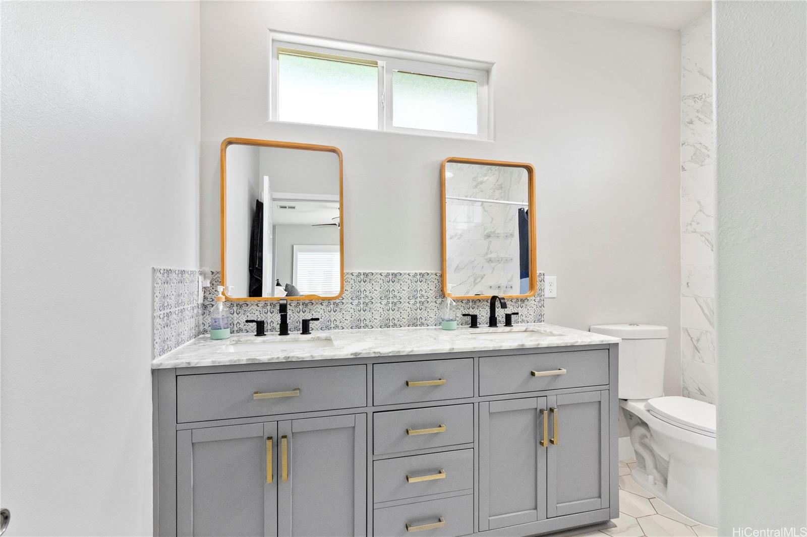 87-1720  Farrington Hwy Maili, Leeward home - photo 7 of 24