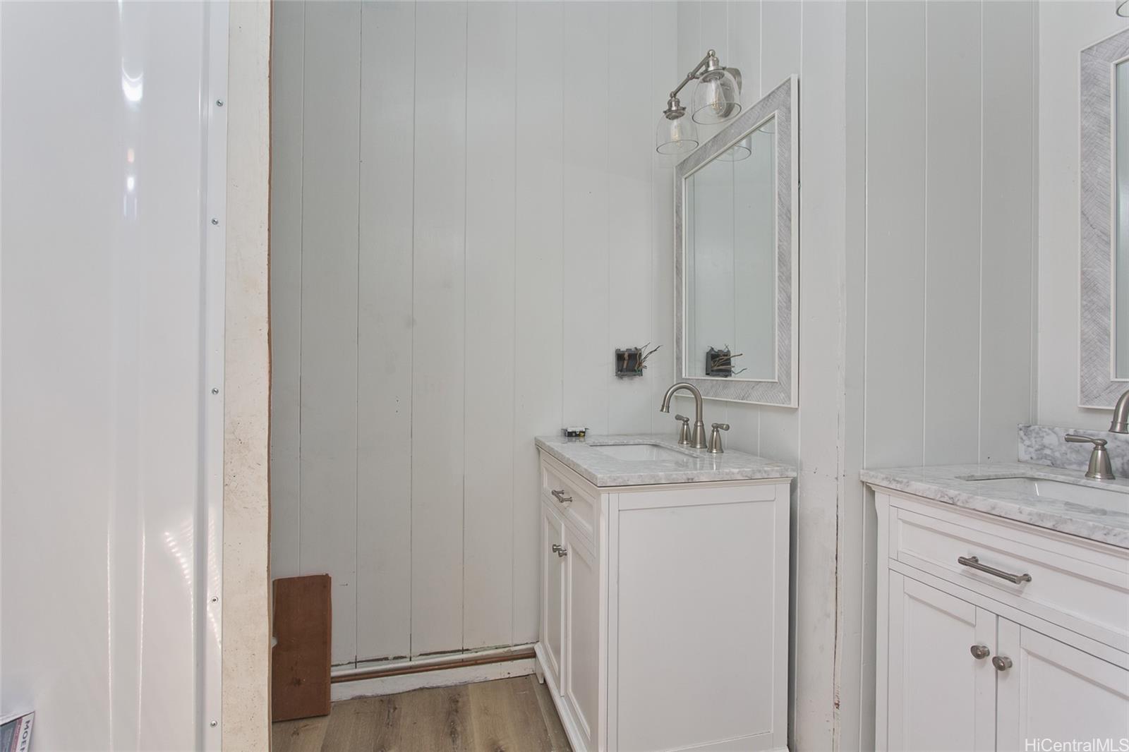 87-1727  Mohihi Street Maili, Leeward home - photo 13 of 21